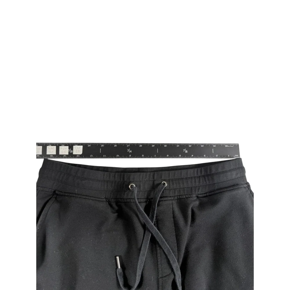 Banana Republic Core Temp Cargo Shorts Mens Medium Black Drawstring Flap Pockets